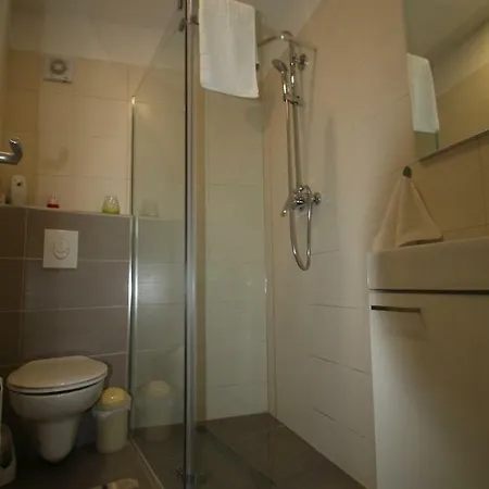 Oak House Hébergement de vacances *