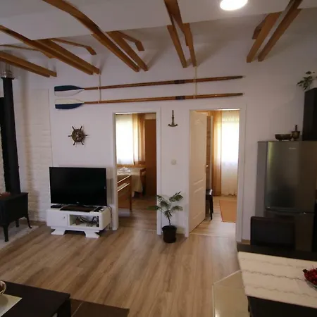 Hébergement de vacances Oak House Zadvarje